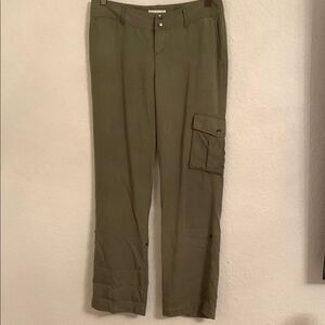Coldwater Creek Olive Tencel Roll-Up Cargo Pants Women’s Size 6